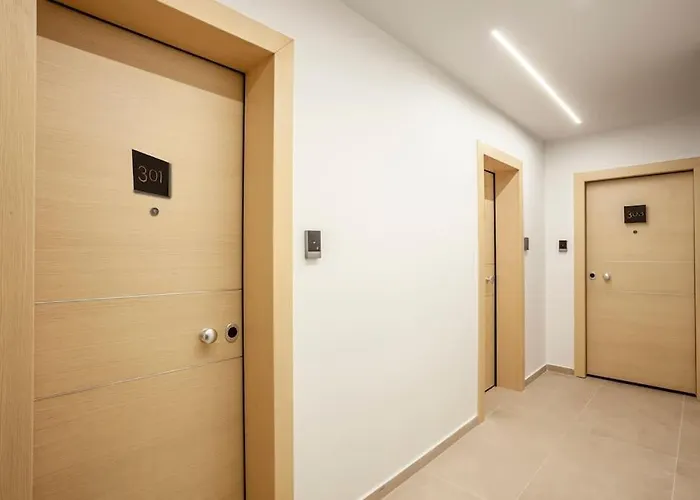 Fsn Lofts 303 /2bed / 5p